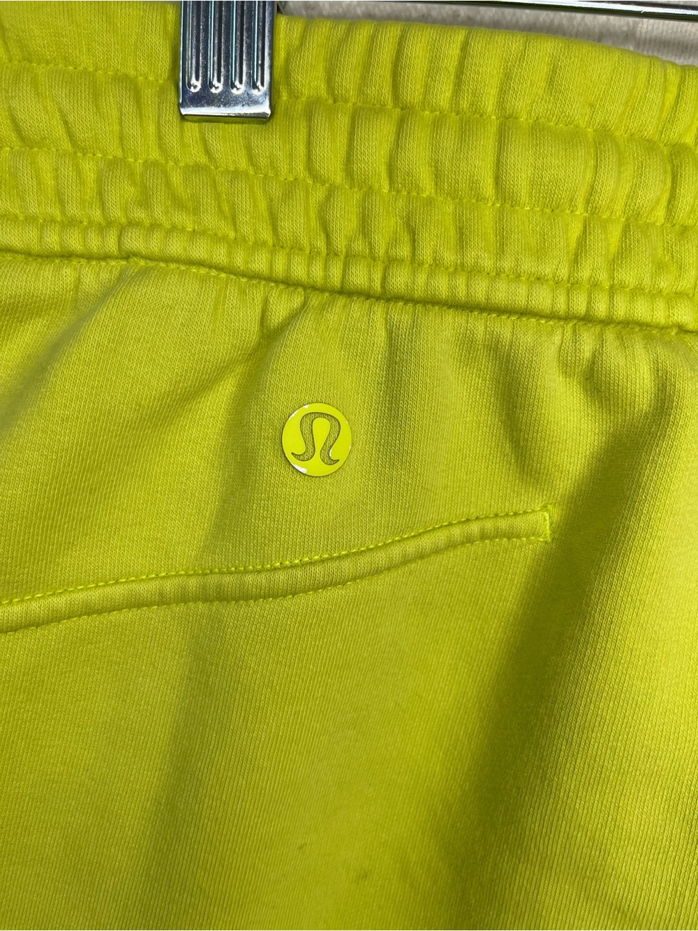 Lululemon Loungeful High-Rise Short 4" - Electric Lemon - Picture 4 of 5